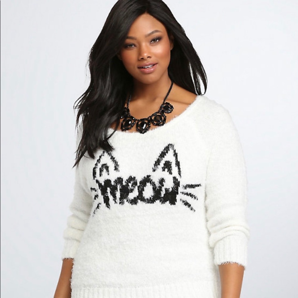EUC - Meow Eyelash sweater
